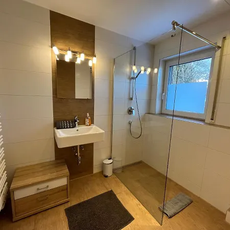 Maisonette Dhh Zugspitzblick Mit Eigenem Garten Апартаменты