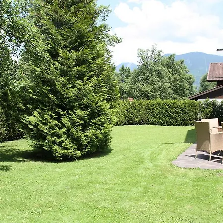 Апартаменты Maisonette Dhh Zugspitzblick Mit Eigenem Garten Гармиш-Партенкирхен