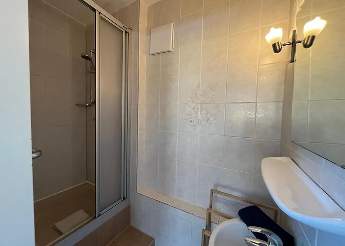 Maisonette Dhh Zugspitzblick Mit Eigenem Garten Apartmán *