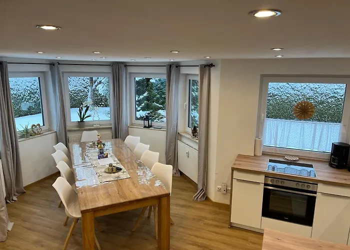 Apartmán Maisonette Dhh Zugspitzblick Mit Eigenem Garten *