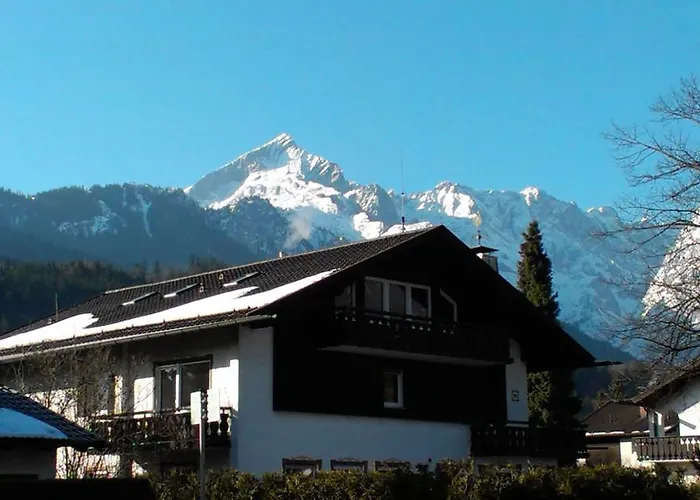 Apartmán Maisonette Dhh Zugspitzblick Mit Eigenem Garten Garmisch-Partenkirchen